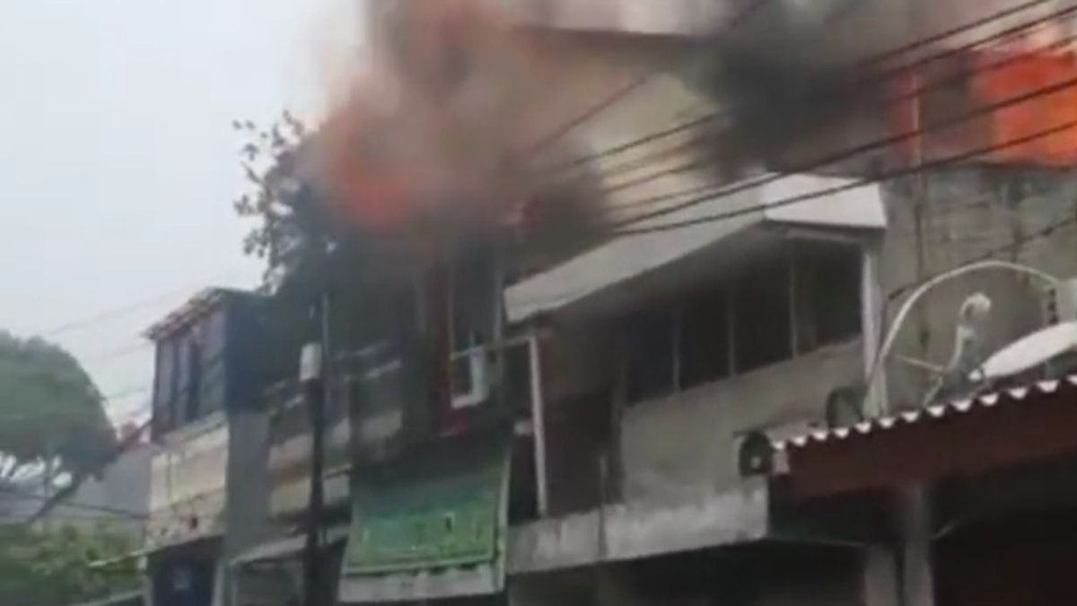 Warung Soto Dilahap Api, Ibu dan Anak Ikut Terbakar, Tapi Tidak Tewas