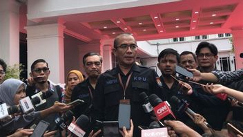 Hasyim Asya'ri Dipecat, Legislator DPR Minta Komisioner Segera Berembuk Tetapkan Pjs Ketua KPU