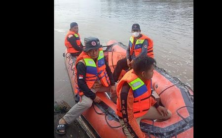 Angkut Air Bersih ke Rumah, 3 Penumpang Perahu Hilang di Sungai Barito