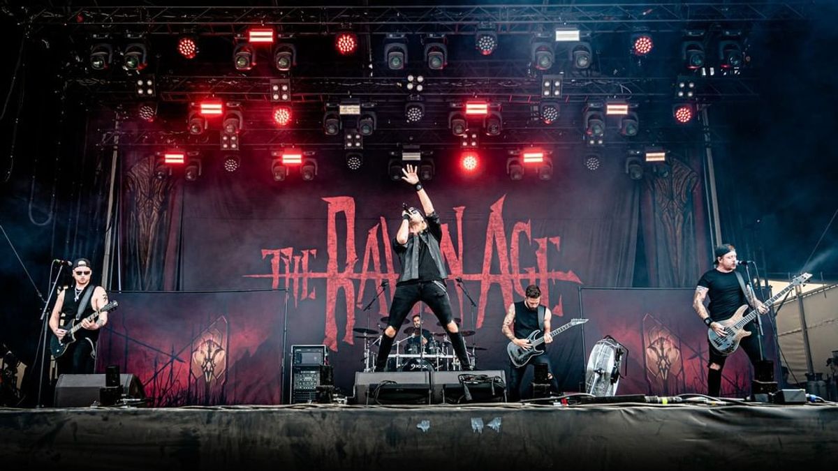 Band Putra Steve Harris, The Raven Age Bakal Rilis Album <i>Blood Omen</i> yang Hadirkan Gitaris Five Finger Death Punch