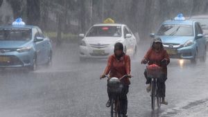 天気6月12日(水)、BMKGは、水に強い10の地域で激しい雨の可能性を思い出させます