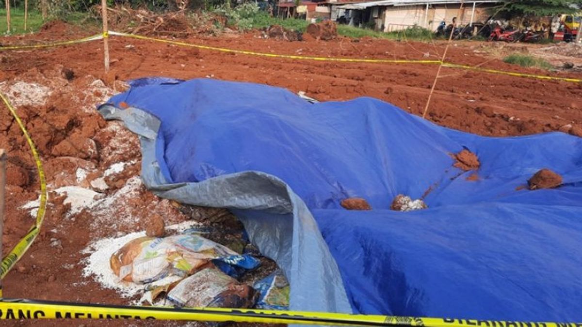 警察食糧タスクフォースがデポックに埋葬された社会扶助の調査結果で土地所有者を調査