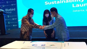 Menginjak Usia 50 Tahun, Perusahaan Taksi Blue Bird Milik Konglomerat Purnomo Prawiro Pasang Target Kurangi 50 Persen Emisi Karbon di 2030