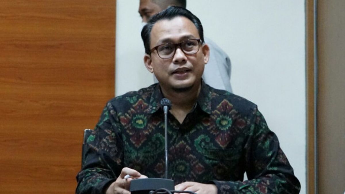 Recherche De Preuves De Corruption Et De Gratification Présumées, Banjarnegara Regent’s Office House Fouillé Kpk