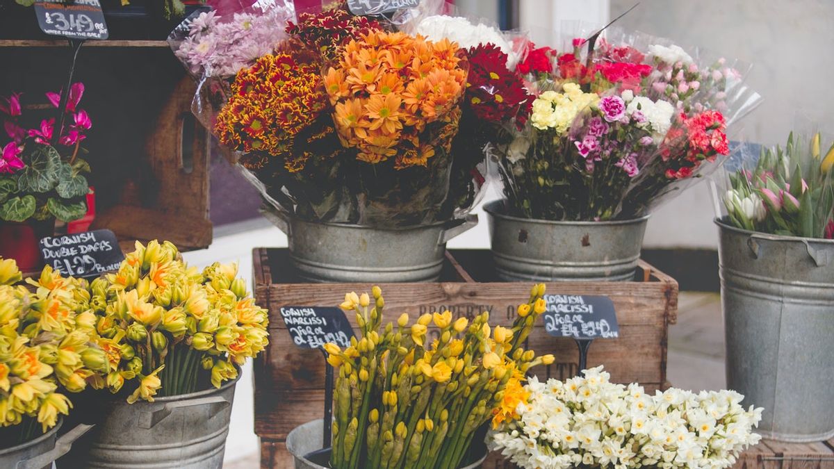 Want To Express Love? This Is The Meaning Of 15 Types Of Flowers For Special People