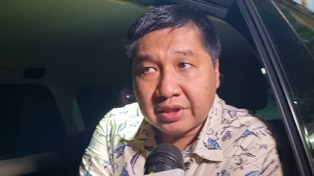 Maruar Sirait Pamit du PDIP : J'ai choisi de suivre M. Jokowi