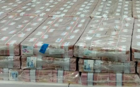 Kejari Jakpus Setorkan Barang Bukti Hasil Tindak Pidana Pencucian Uang Rp51 Miliar Lebih