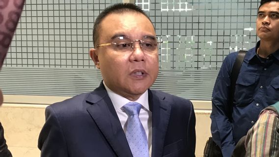 DPR 向普拉博沃总统移交外交部长评估