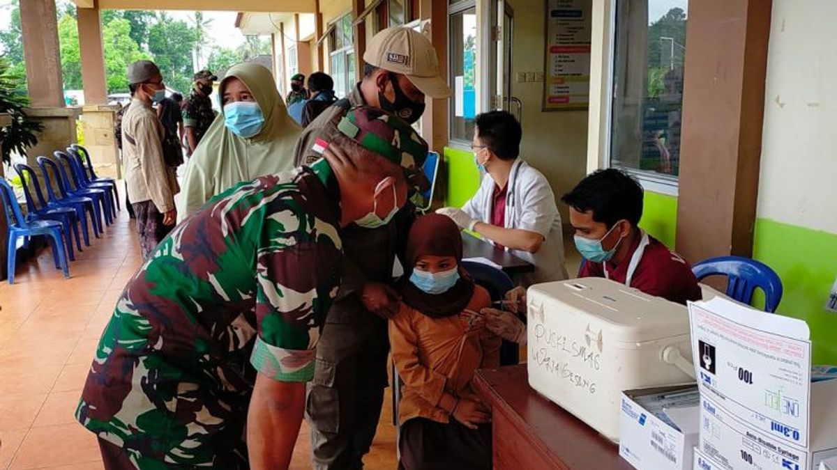 TNI Encourages Vaccination Movement In Mandalika Before MotoGP Event