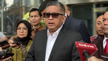 Hasto Ungkap Ahmad Basarah Jalin Komunikasi dengan Anies Baswedan