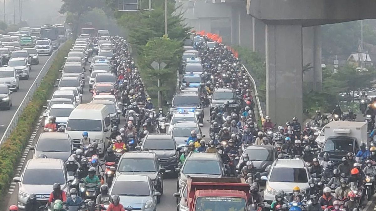 DKI Provincial Government Discusses Rules For Working Hours Reduce Congestion In Jakarta, Options To Enter Office At 10 Am