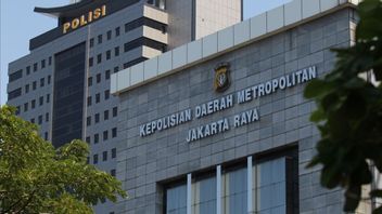 La Police Examine 4 Témoins De La Foule Du Convoi Jakmania, Supporters Au Président Du Club Demain