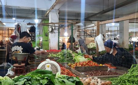 Cuaca Buruk Sebabkan Cabai Merah, Daging dan Telur di Tangerang Meroket