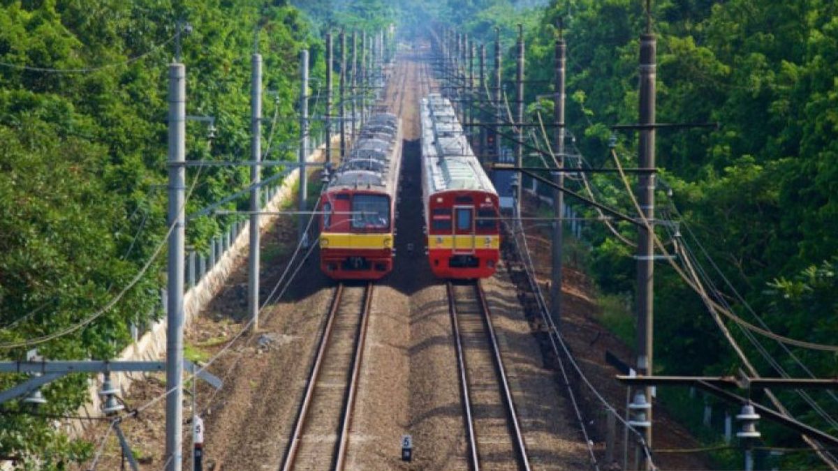 KAI Commuter Operates 1,030 Commuter Line Trips Normally