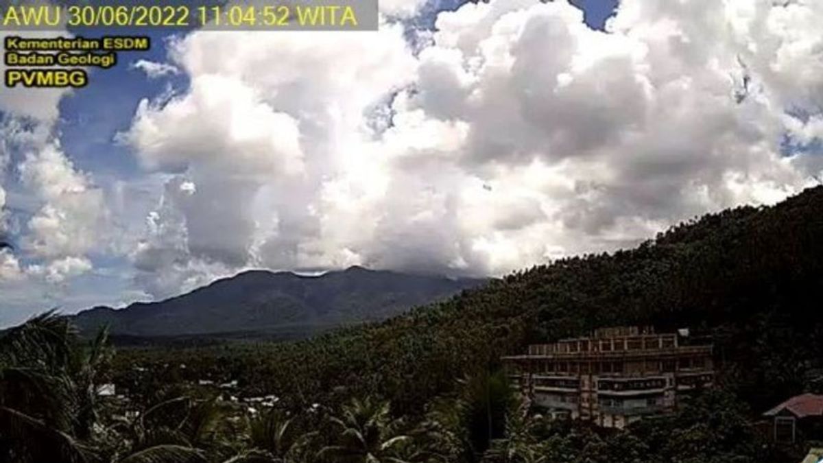 Meski Potensi Erupsi Gunung Awu Sulut Kecil, PVMBG Tetap Ingatkan Warga Menjauh 3,5 Km dari Puncak