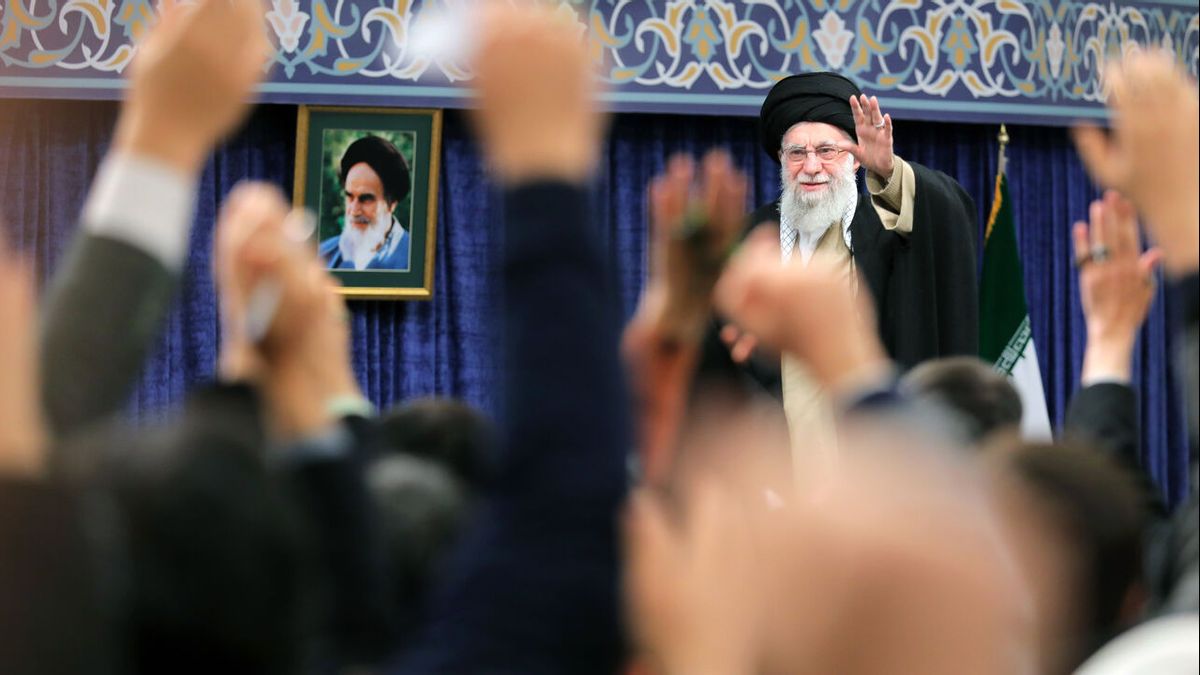 Ayatollah Ali Khamenei Sebut AS Salah Perhitungan Soal Iran dalam Beberapa Dekade Terakhir