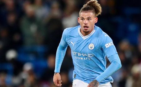 Tinggalkan Man City dan Jadi Target Banyak Klub, Phillips Ingin ke Barcelona