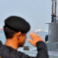 KRI Nanggala-402 yang Hilang di Bali Diduga Masuk Palung Berkedalaman 700 Meter 