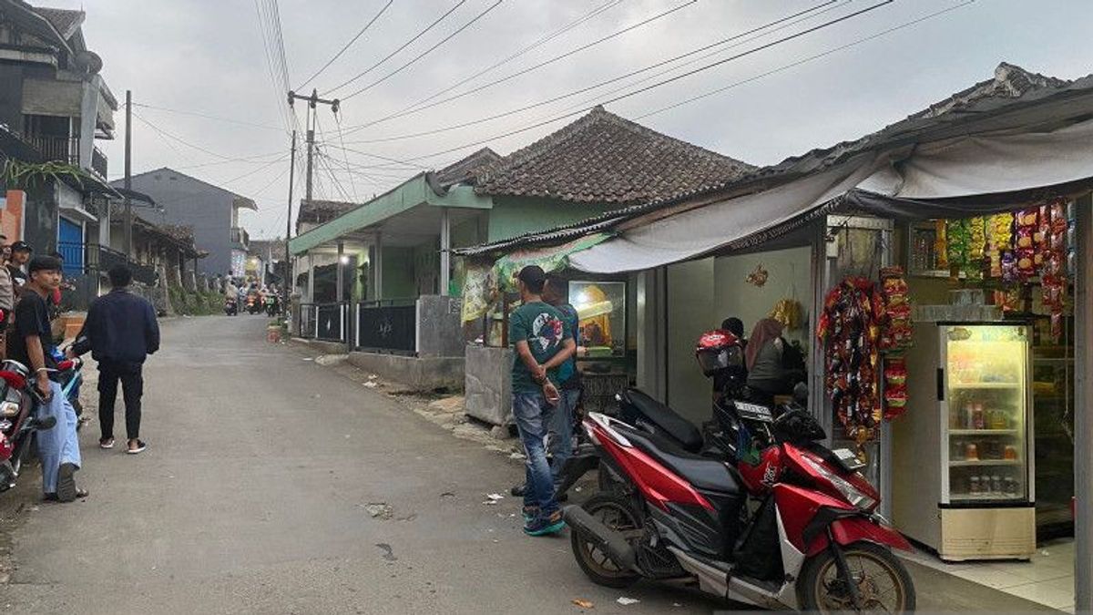 Action During Afternoon Bolong, 2 Perpetrators In Sukabumi Rampok Rp350 Million Belonging To Bank Customers While Stopping By The Meatball Shop