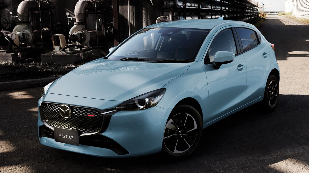 بعد إندونيسيا Mazda2 Facelift موجود في ماليزيا ، ولكن هناك فرق