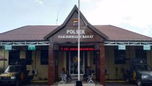 Police Hunt A Group Of Teenagers Destroy Poskamling In Banjarmasin