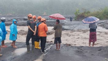 Semeru Cold Lava Flood Hits A Number Of Bridges In Lumajang