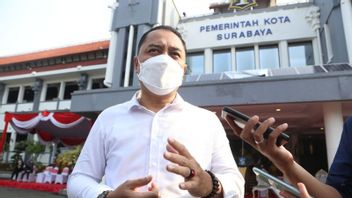 Eri Cahyadi Orders Sub-District Heads In Surabaya To Handle Residents' Complaints, If There Is No Action For A Week, The Report Will Be Handled Directly By Walkot