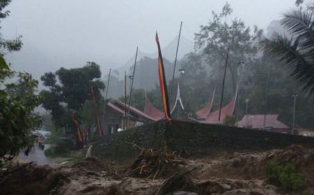 Longsor dan Banjir Terjadi di Agam Sumbar