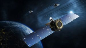米軍の衛星は25年間の失踪の後、再登場する