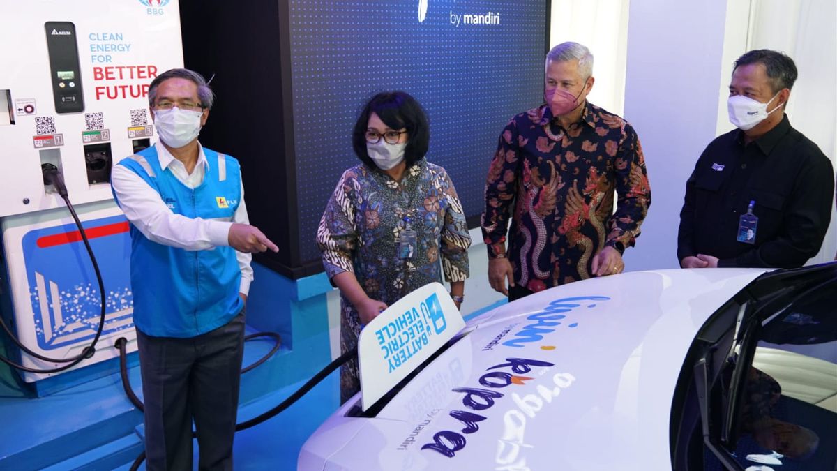 Bank Mandiri Becomes The First Non-PLN BUMN To Own A Public Electric Vehicle Charging Station