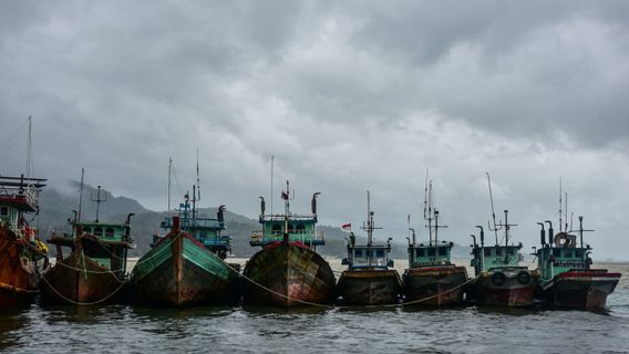 Extreme Weather During Transition, BMKG Urges Ambonese To Be Vigilant