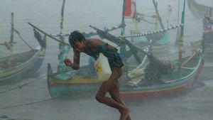 Hujan Lebat Berpotensi Terjadi di Banyak Wilayah Indonesia Hari Ini
