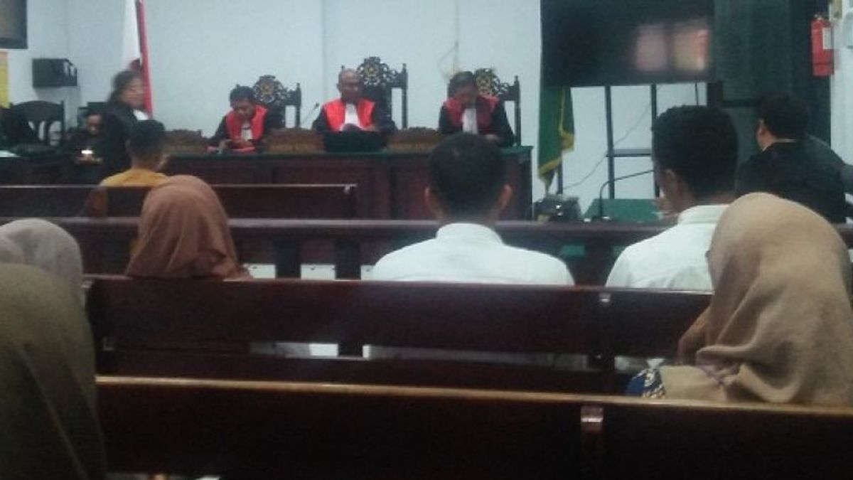 Owners Of 7 Grams Of Marijuana Sentenced To 10 Years Of Panjara By The Ambon District Court