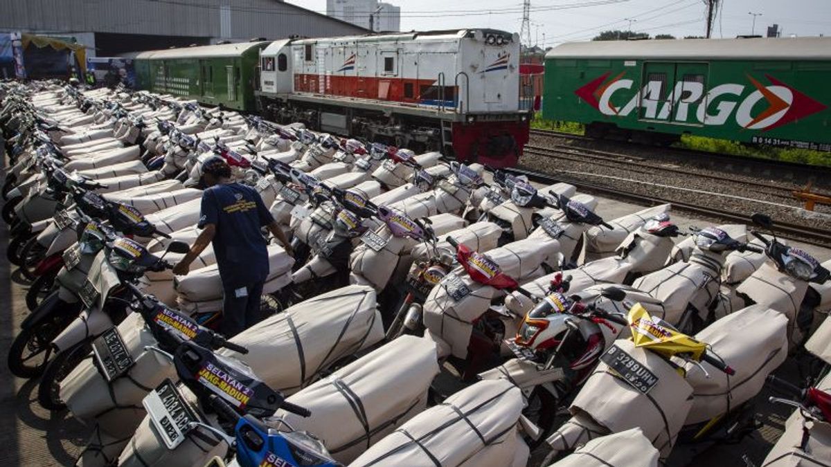 Ministry Of Transportation Is Ready To Transport 10,440 Motorbikes For Free During The 2023 Eid Homecoming