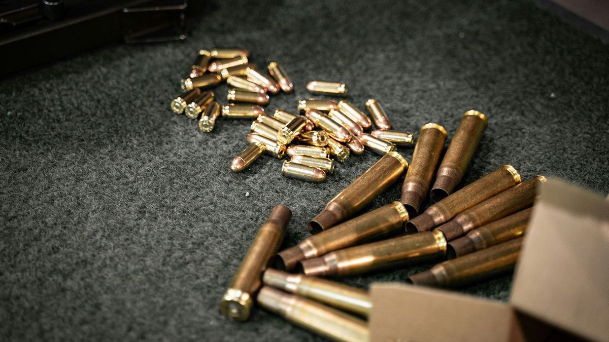 Stores In Alabama, Texas And Oklahoma Now Provide Automatically Machines Selling Pistol Bullets To Fugitives