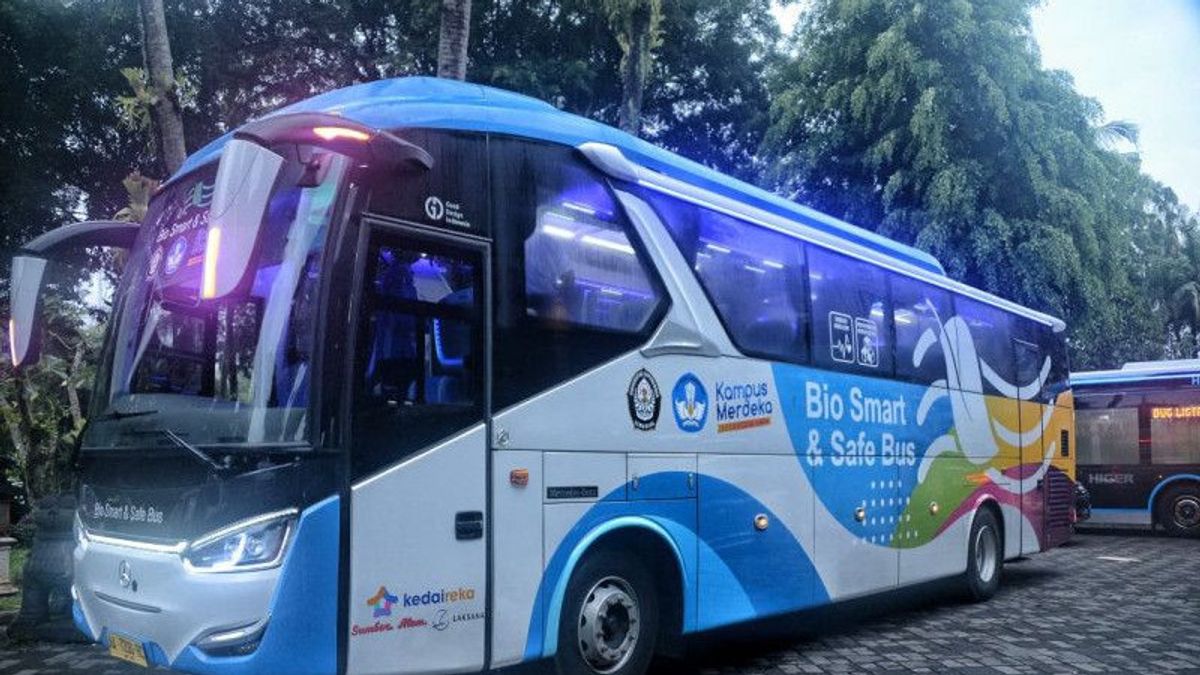 Le Ministre Des Transports Budi Karya Challenge Undip BIkin Electric Bus Anti COVID-19