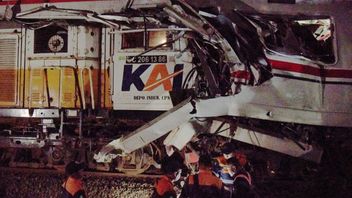 Evacuation dramatique à Bekasi, 3 passagers coincés dans un wagon KRL