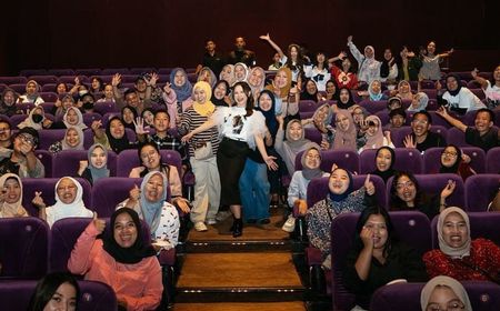 Rossa Berbagi Pengalaman Lewat Film Dokumenter 