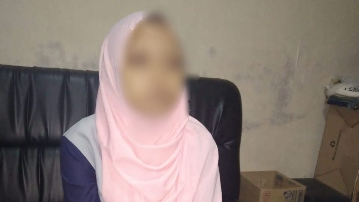 The Perpetrator Of Disposing Of The Baby's Body In Kramat Jati Has Been Arrested, It Turns Out That A Young Mother From Cianjur, She Is Ashamed Of Her Employer