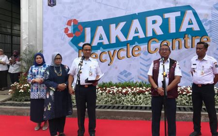 Anies Ungkap Jakarta Recycling Center Kurangi 10 Persen Sampah Jakarta ke Bantargebang