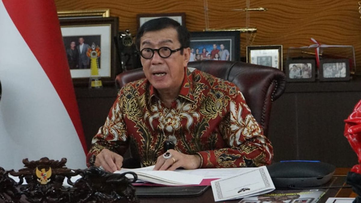 وزير القانون وحقوق الإنسان: العمال الأجانب لم يعد بإمكانهم دخول إندونيسيا، باستثناء حاملي تأشيرات الدبلوماسية/الخدمة