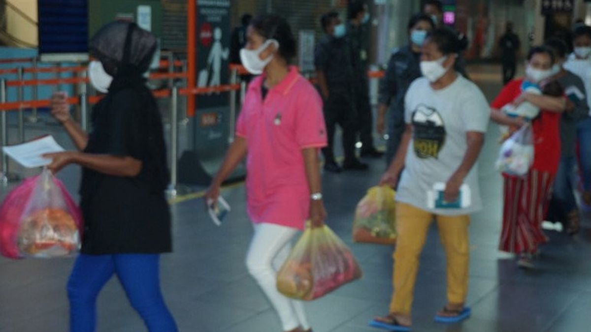 Malaysia Deportasi 500 Orang TKI Ilegal Asal Indonesia 