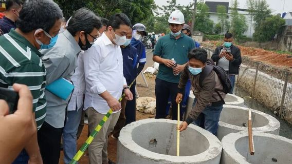 Les Puits D’infiltration Ne Suffisent Pas, Anies Baswedan Doit Faire Ces 5 Choses Pour Surmonter Les Inondations De Jakarta