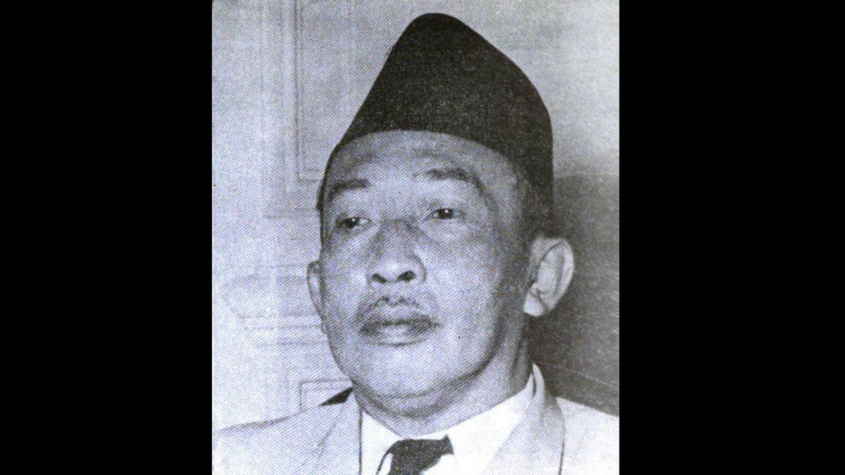 看到印度尼西亚共和国社会事务第一部长伊瓦·库苏马苏曼特里的工作