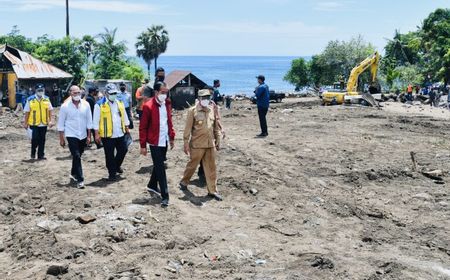 Memori 9 April 2021: Jokowi Sambangi Korban Banjir Bandang di Lembata Dampak Siklon Tropis Seroja