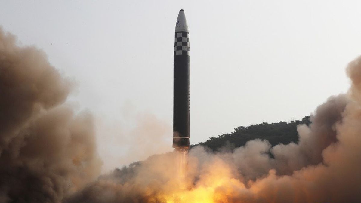 Korea Utara Kembali Tembakan Dua Rudal Balistik Usai Kunjungan Wakil Presiden AS Kamala Harris ke Korea Selatan