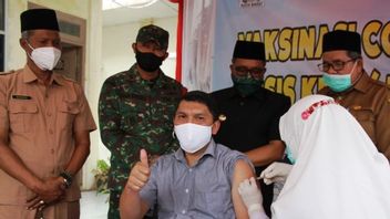 West Aceh Health Office Continues To Improve Vaccine Achievements For Teenagers