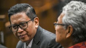 Kuasa Hukum: Hasto Tumbal Kegagalan Tangkap Harun Masiku