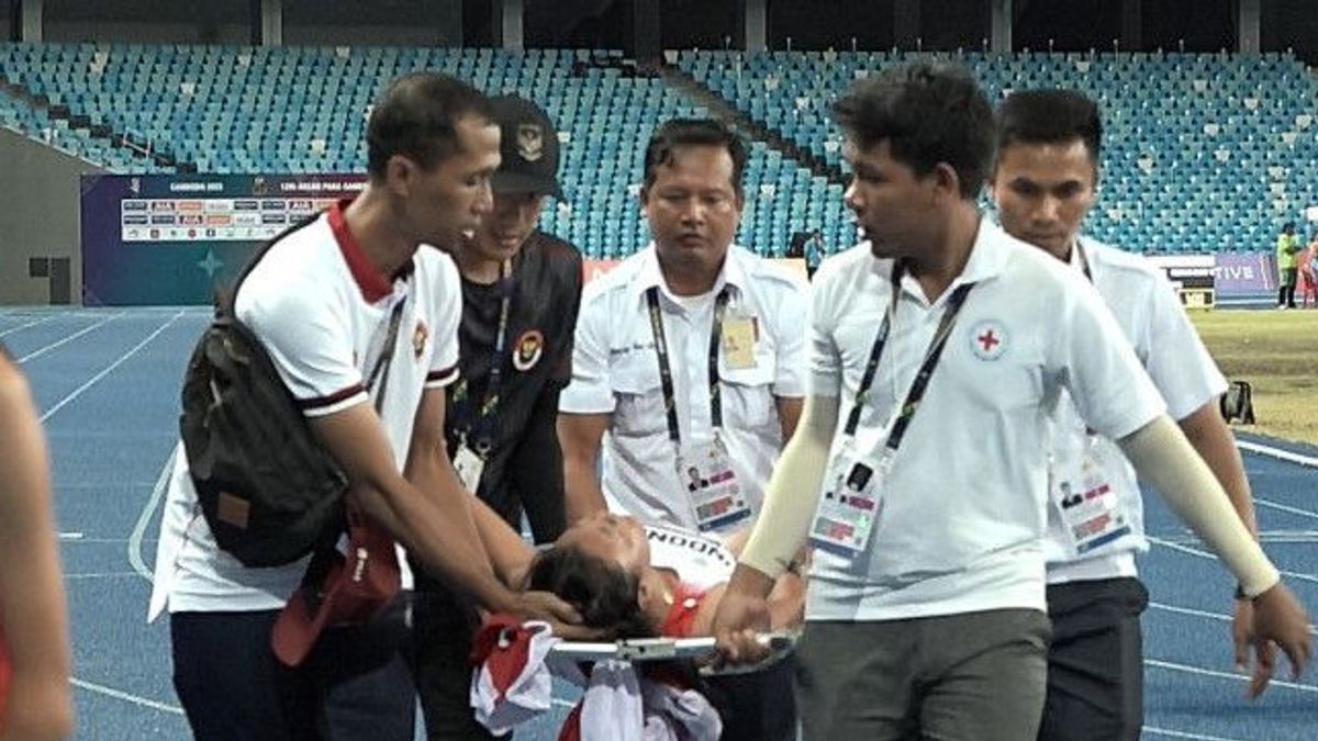 The Extraordinary Struggle Of Indonesian Athletes: Willing To Fall In Order To Present Medals For The Red And White