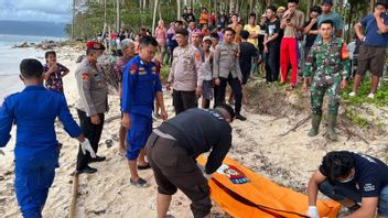 Ditemukan di Tepi Pantai Lentera Walur, Polisi Selidiki Misteri Kematian Pria Tanpa Identitas